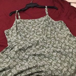 Old Navy Jumper size xxl green